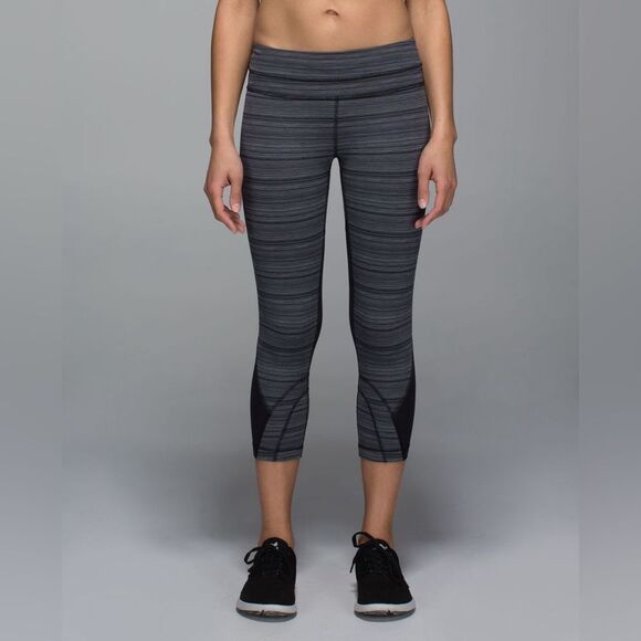 Lululemon Run: Inspire Crop II (Mesh) in Cyber Stripe Deep Coal Black - Picture 3 of 11